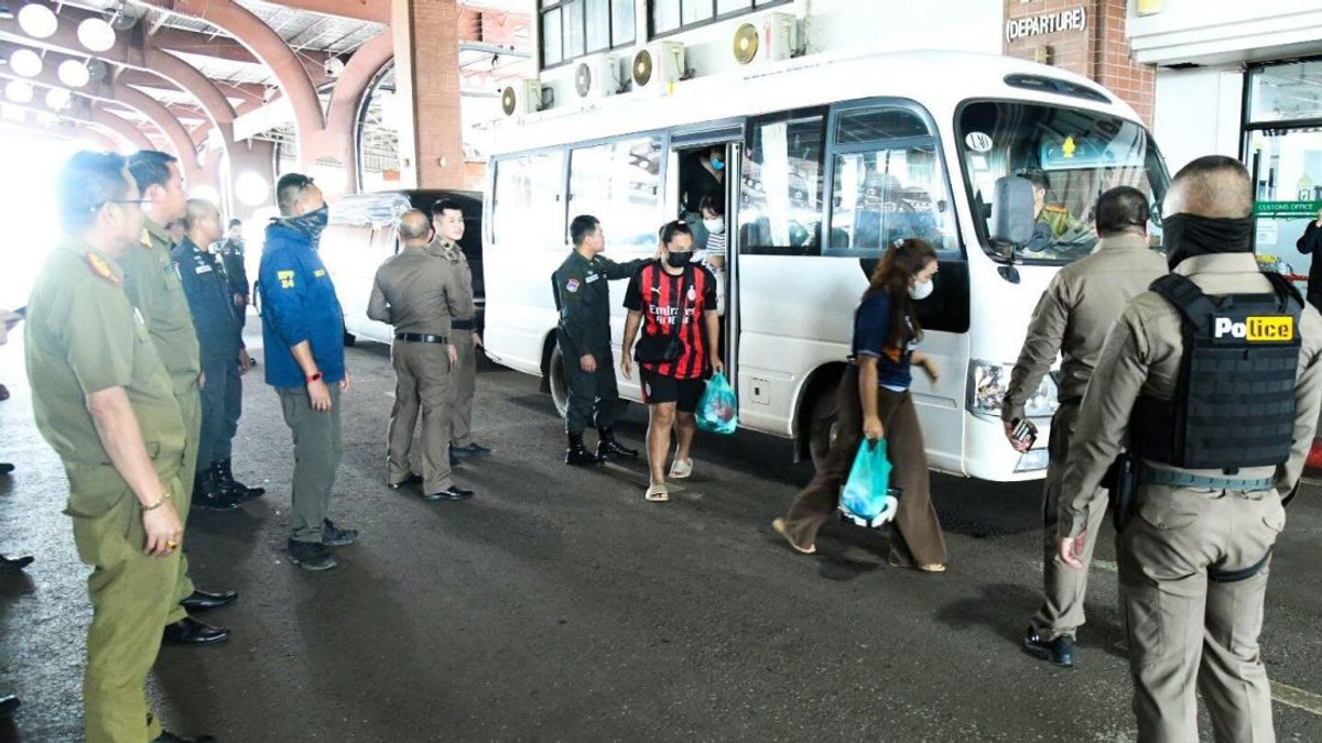 Laos Deports 32 Thai Nationals Following Major Raid on ST Vegas Gambling Complex