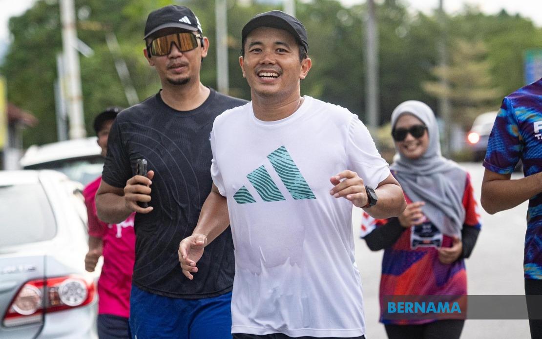 Animal Rights Activist Completes First Stage of 290km Parliamentary Run for Elephant Welfare