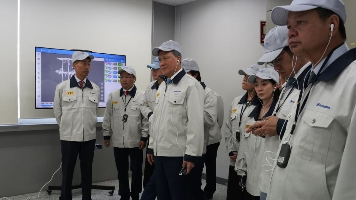 Cambodia Courts South Korean Tech Investment to Break Free from Garment-Reliant Economy