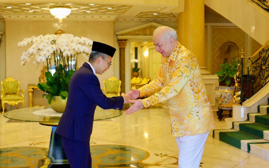 Perak Ruler Receives Briefing on Digital Infrastructure and Online Safety Plans