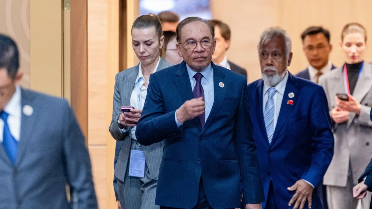 Malaysia Must Pursue Bolder Economic Engagement With Russia and Central Asia, Says Anwar