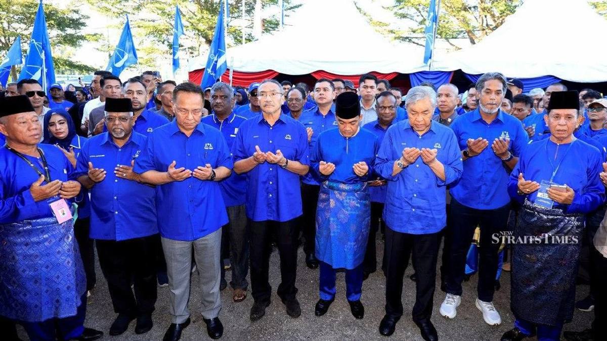 Senior Barisan figures rally behind Onn Hafiz in Johor campaign push